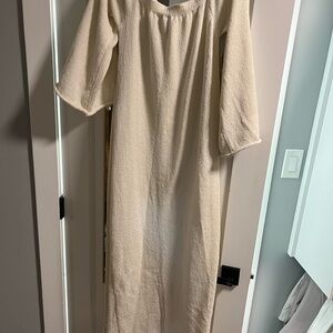 BOA off the shoulder Cream Maxi Dress WORN ONCE